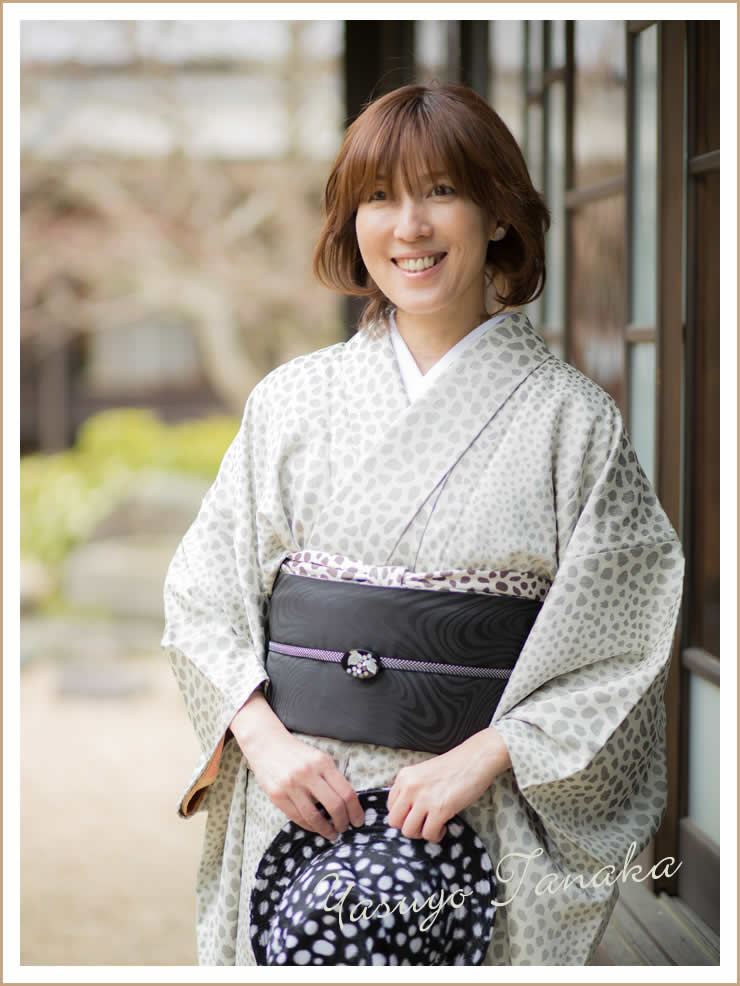 眉とまつげのサロン　メイクアップ代表　田中 康予